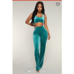 Fashion Nova Velvet Set - Teal
